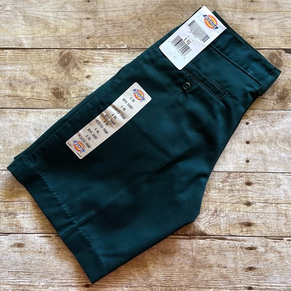 Dickies Size 8R Green Boys Plated Shorts - Picture 6 of 7